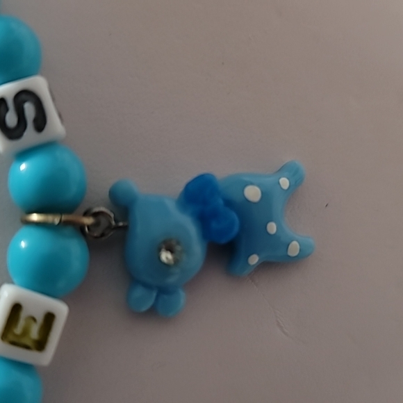 Stretchy Blue Bead Best Necklace with Deer Charm - Picture 4 of 5